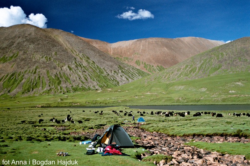 Wyprawa Tybet - Nepal: Lhasa, Yamdrok Tso, Gyantse, Shigatse, Tingri, Zhangmu, Kathamandu Wyprawa Tybet - Nepal: Lhasa, Yamdrok Tso, Gyantse, Shigatse, Tingri, Zhangmu, Kathamandu